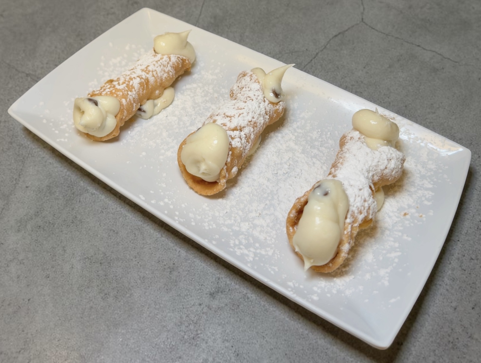 Cannoli at Sophia's